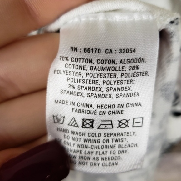 Anthropologie Deletta "Madrona" cap sleeve blouse - Picture 4 of 4